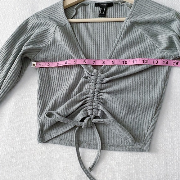 Sage Cropped Ruched Drawstring Chest Thermal / Waffle Knit Long Sleeve Top - Picture 4 of 7